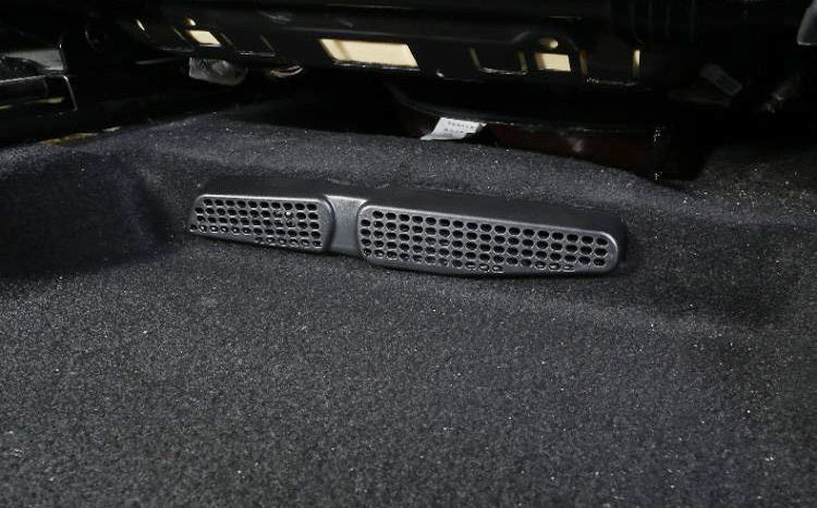 Under Front Seat Air Vent Cover Grilles For 2015-up Volkswagen Golf MK7 GTI, etc