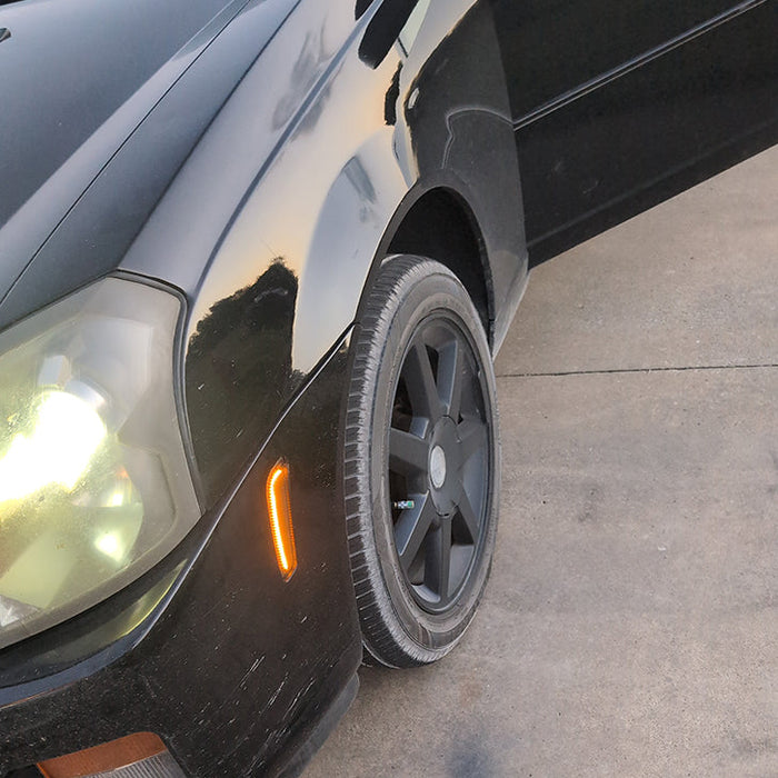2005 Cadillac cts 3.6L Installed Smoked Lens Amber Full LED Front Side Marker Lights