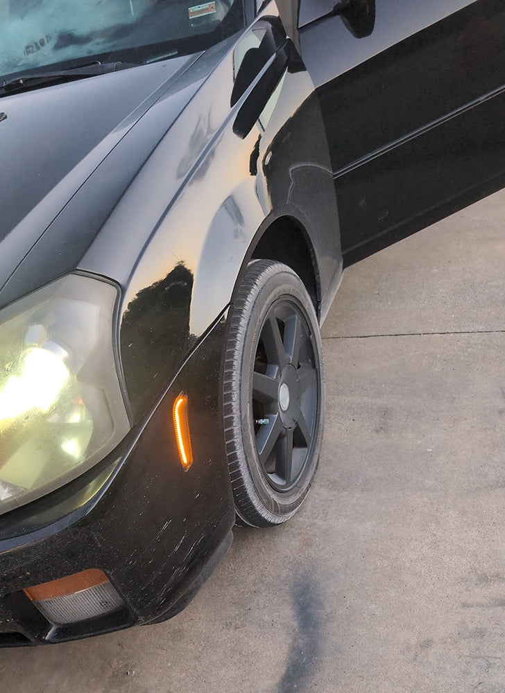 2005 Cadillac cts 3.6L Installed Smoked Lens Amber Full LED Front Side Marker Lights