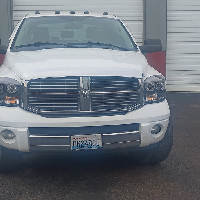 06 ram 2500 mega cab  Installed 5pc Set Smoked Lens Truck Cab Roof Lights w/ Amber LED Bulbs