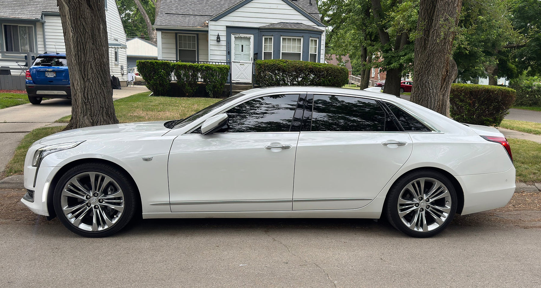 Cadillac CT6 Installed Clear Lens White Full LED Strip Front Bumper Side Markers