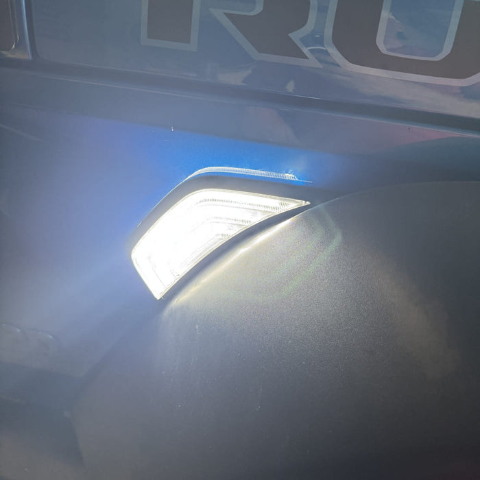 2021 Jeep Wrangler 4xe  Installed Smoked Lens White/Amber Sequential Blink LED Fender Flare Lights