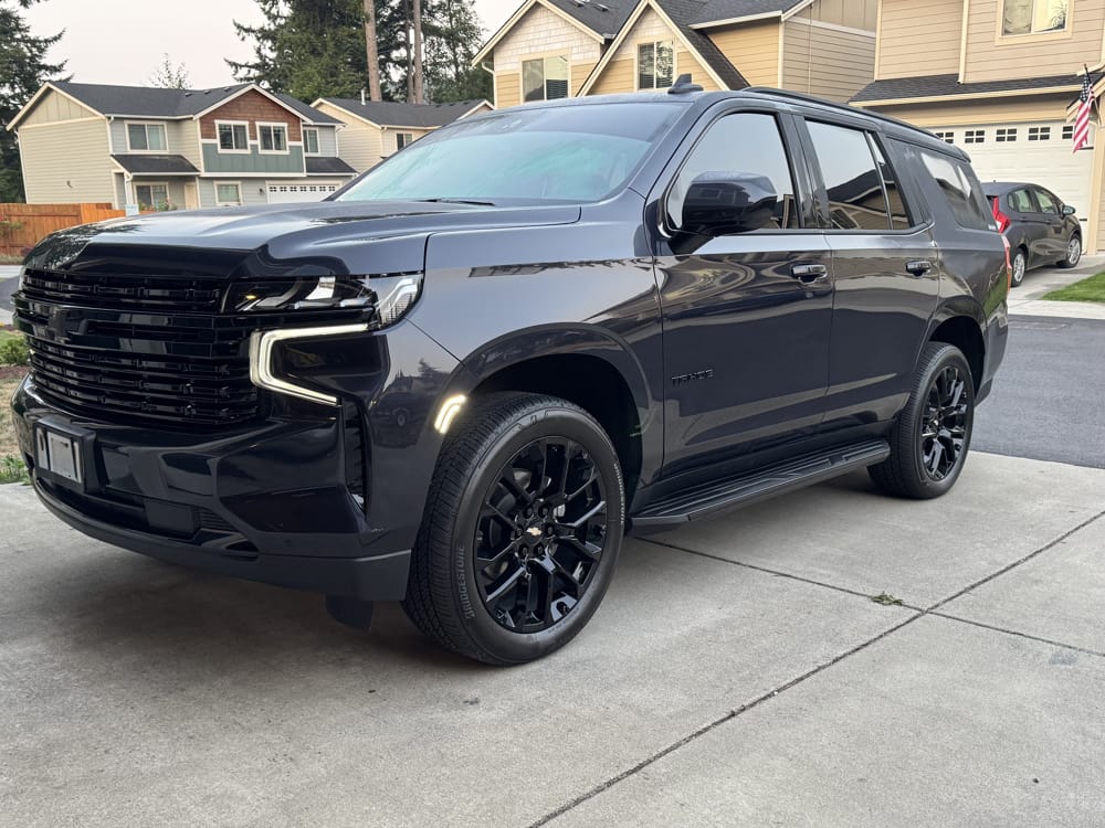 23 Chevy Tahoe  Installed Smoked Lens White Dual Strips LED Side Markers
