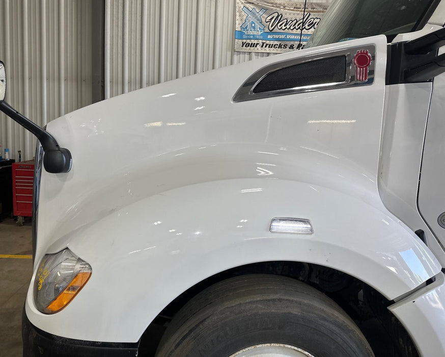 Clear Lens White/Amber LED Fender Side Markers For Kenworth Txxx, Peterbilt 567