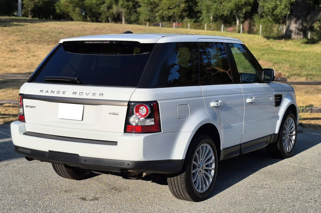 Black Smoke Rear Bumper Reflectors For 2005-09 LR3, 10-13 Range Rover Sport, LR4