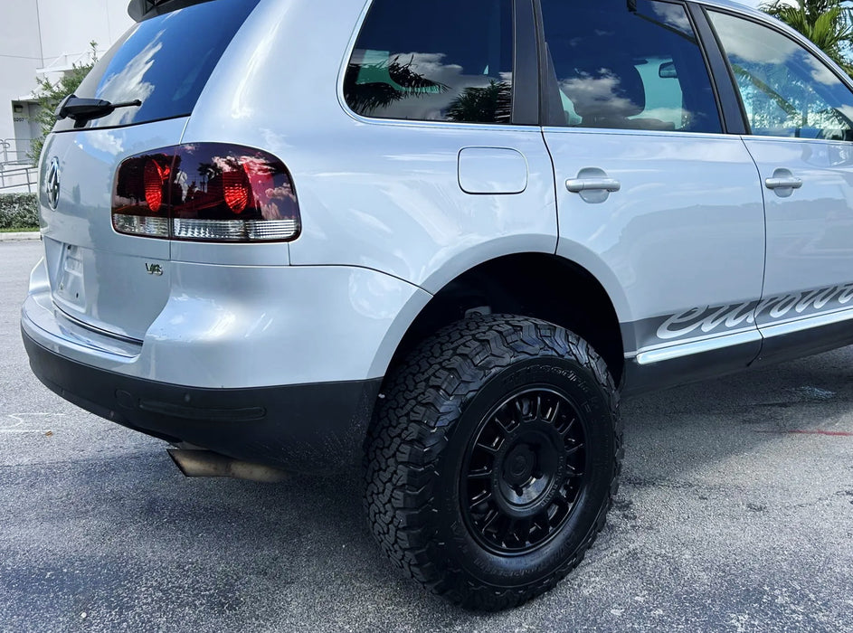 OE-Spec LH/RH Smoke Lens Rear Bumper Reflector For 2004-10 Volkswagen VW Touareg