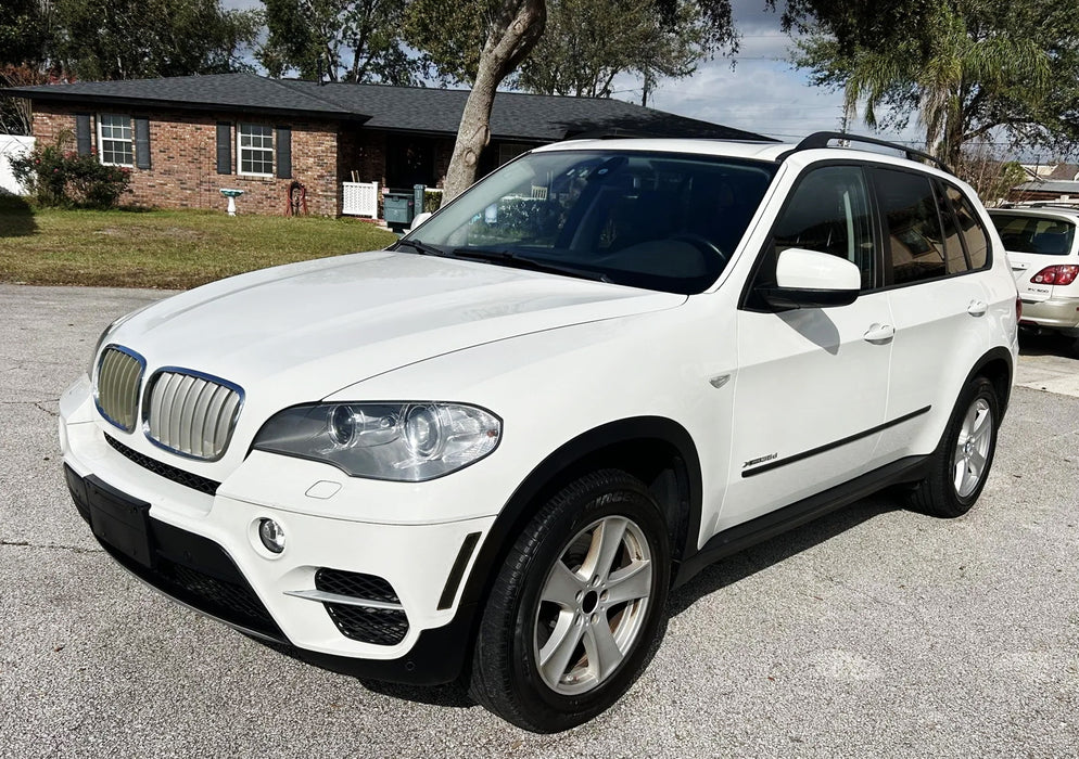 Euro Dark Smoked Lens Front Bumper Side Markers For 2011-13 BMW E70 X5 LCI Model