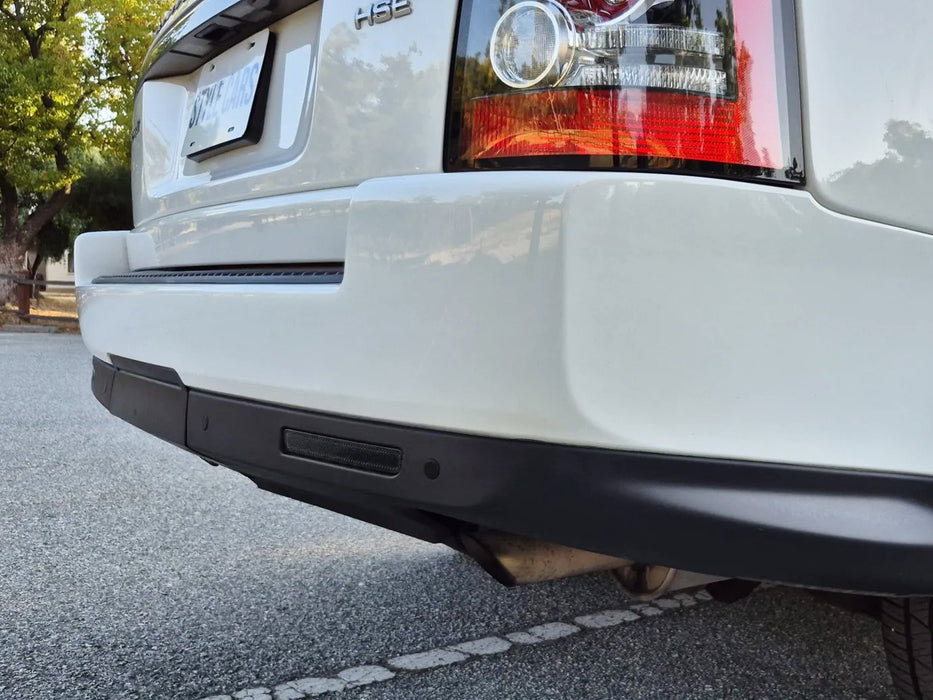 Black Smoke Rear Bumper Reflectors For 2005-09 LR3, 10-13 Range Rover Sport, LR4