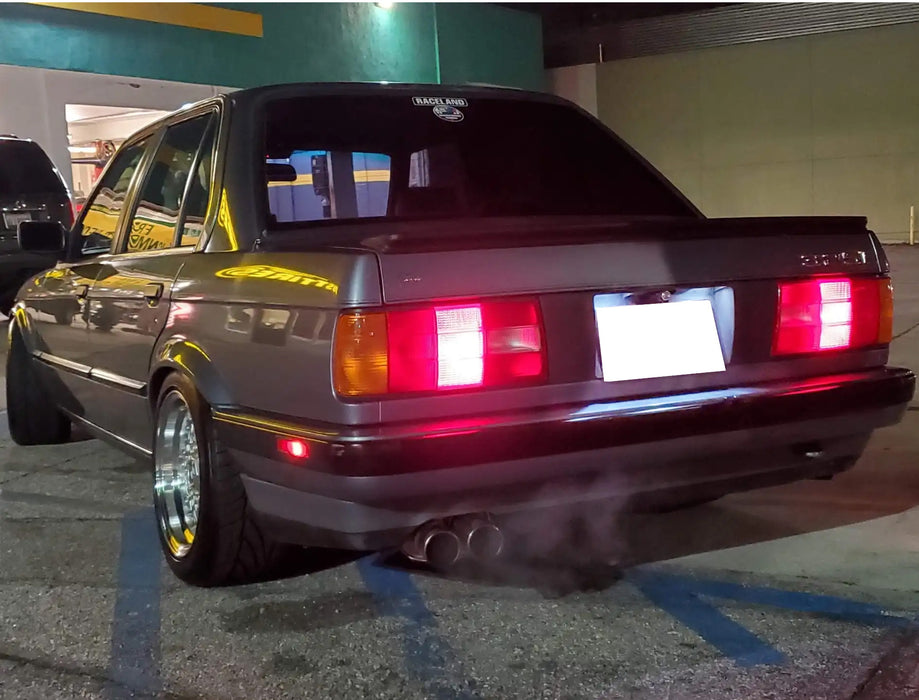 OE-Spec Red Lens Bumper Side Marker Lamp Housings For BMW E30 E34 3 5 Series