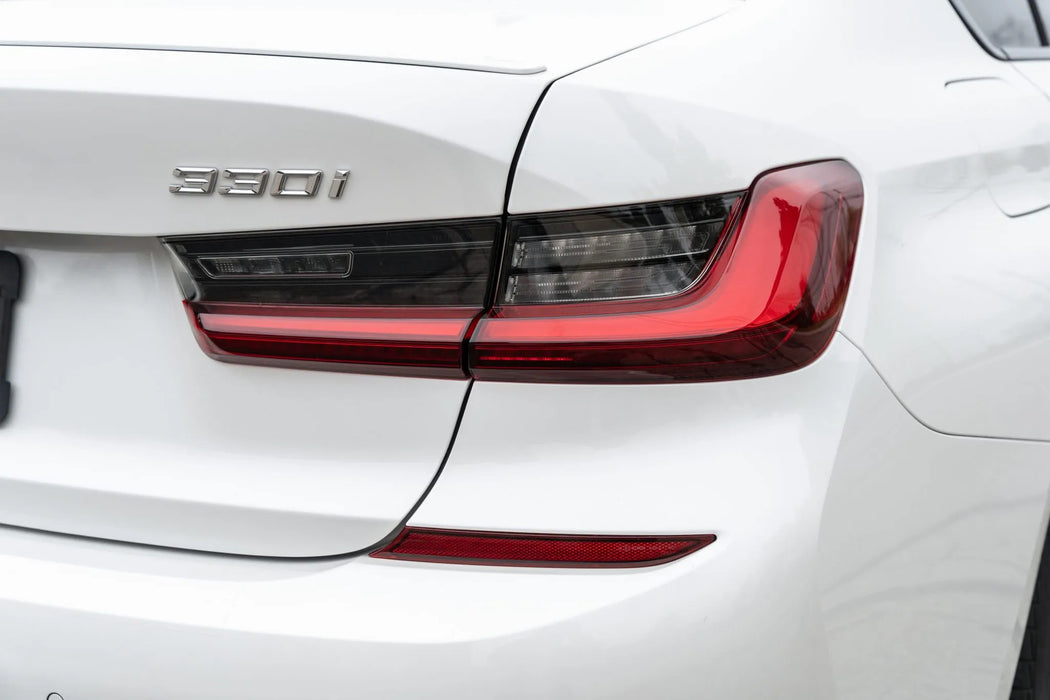 OE-Spec LH RH Red Lens Rear Bumper Reflector For BMW 19-22 G20 3 Series M-Sport