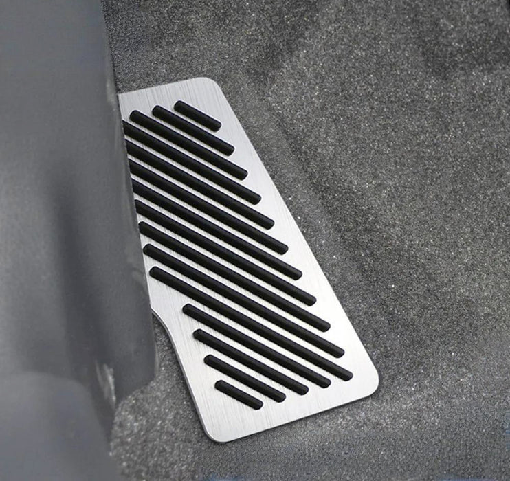 Racing Design Silver Rest Dead Pedal Cover For Toyota 18-up Camry, 19-22 Avalon