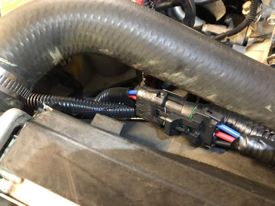 Male 3-Way Triple Cavity Shroud Fuel Pump Weather Proof Connector For GM Jeep