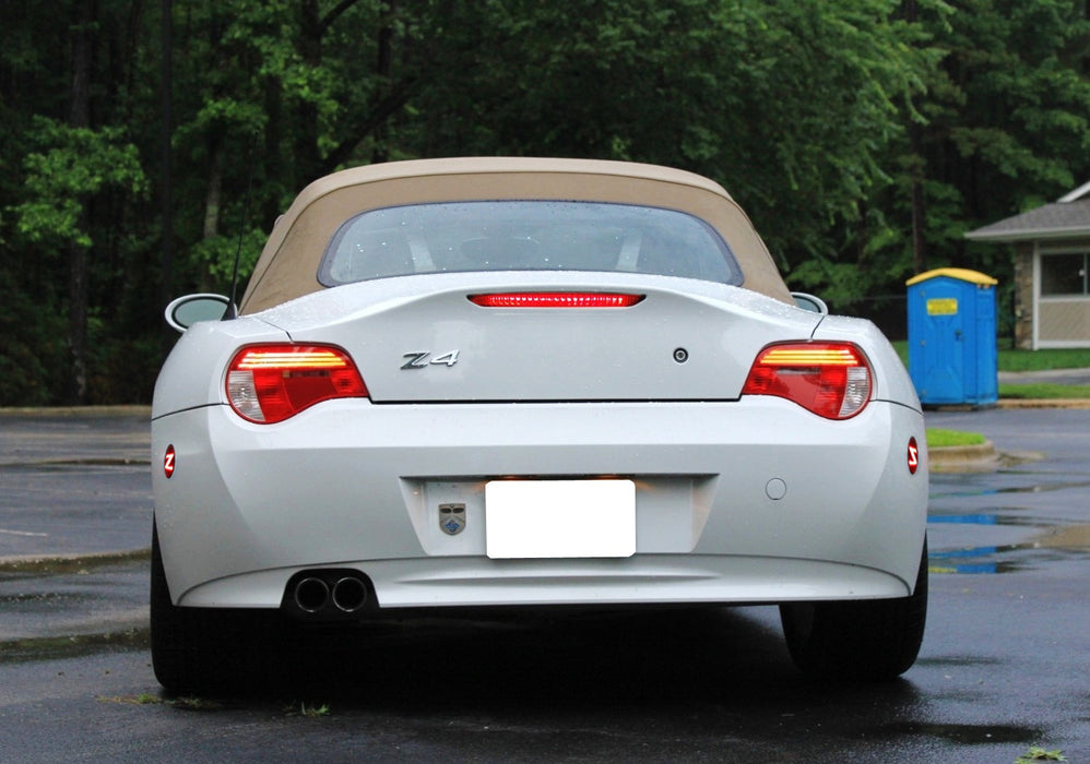 Red Chrome Reflex LED Illuminated Z-Emblem Rear Side Markers For BMW Z4 E85/E86