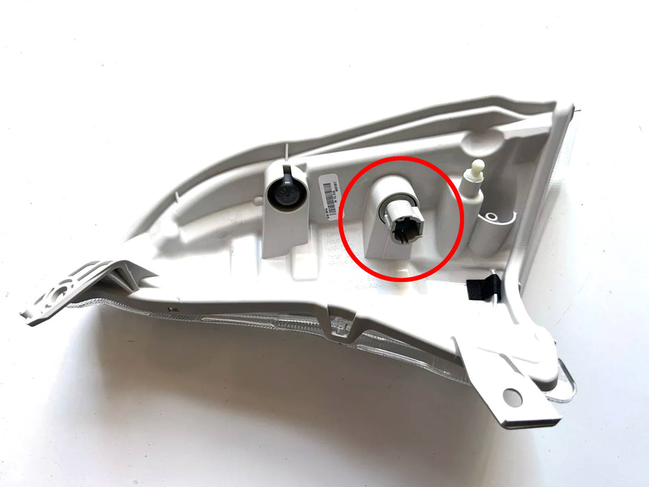 2 W5W Bulb Plug Sockets For Nissan 240SX 350Z Maxima Side Markers, Parking Light