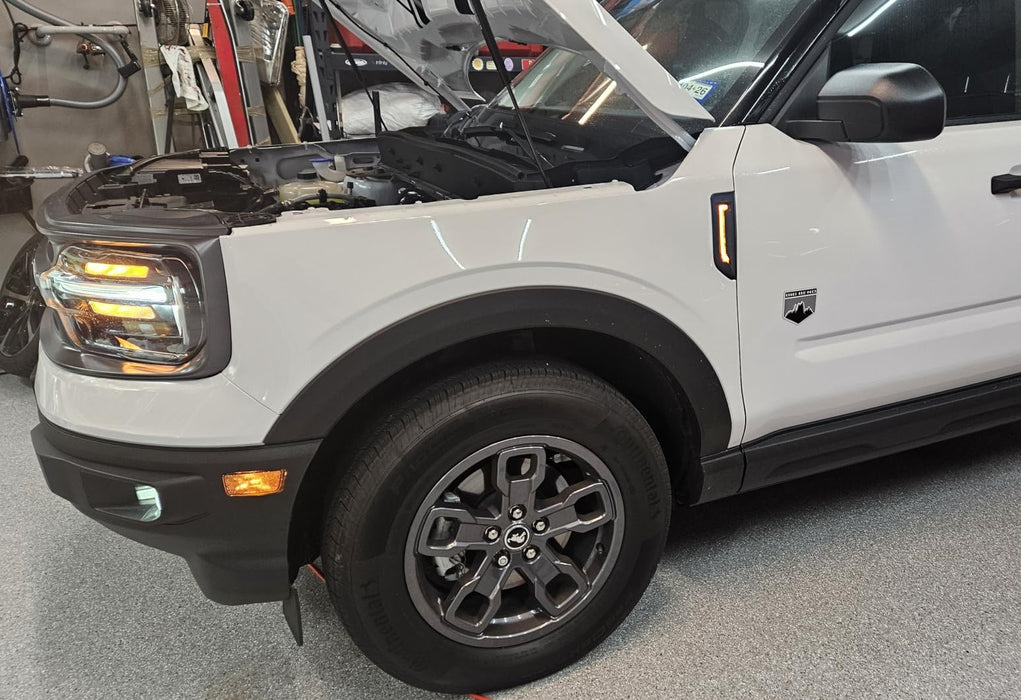 Amber Full LED Illuminated Fender Emblem Replace Light Kit For 21+ Bronco Sport