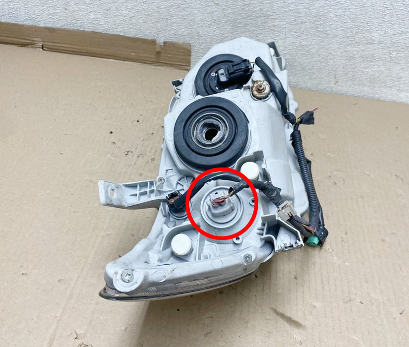 2-Pin 7440 Turn Signal Light Bulb Base Connectors For Toyota Lexus Scion Subaru