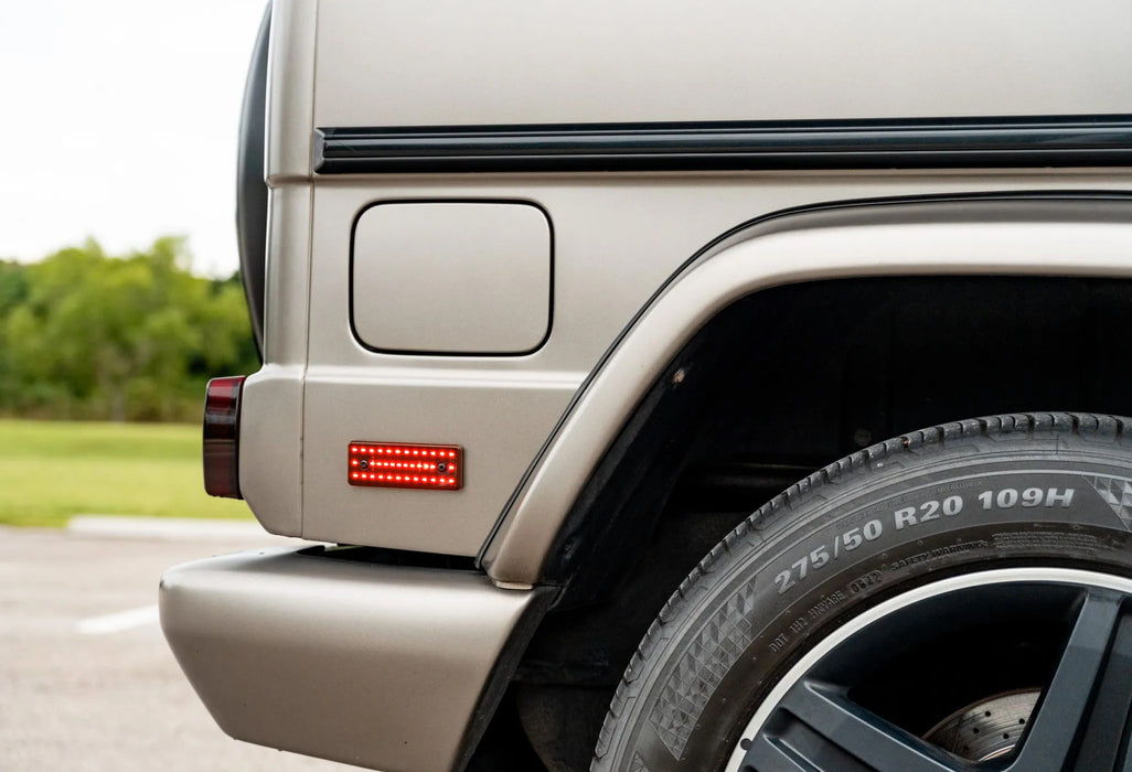 Smoked Lens White Red Full LED Dotted Side Markers For 2015-18 Benz W463 G-Class