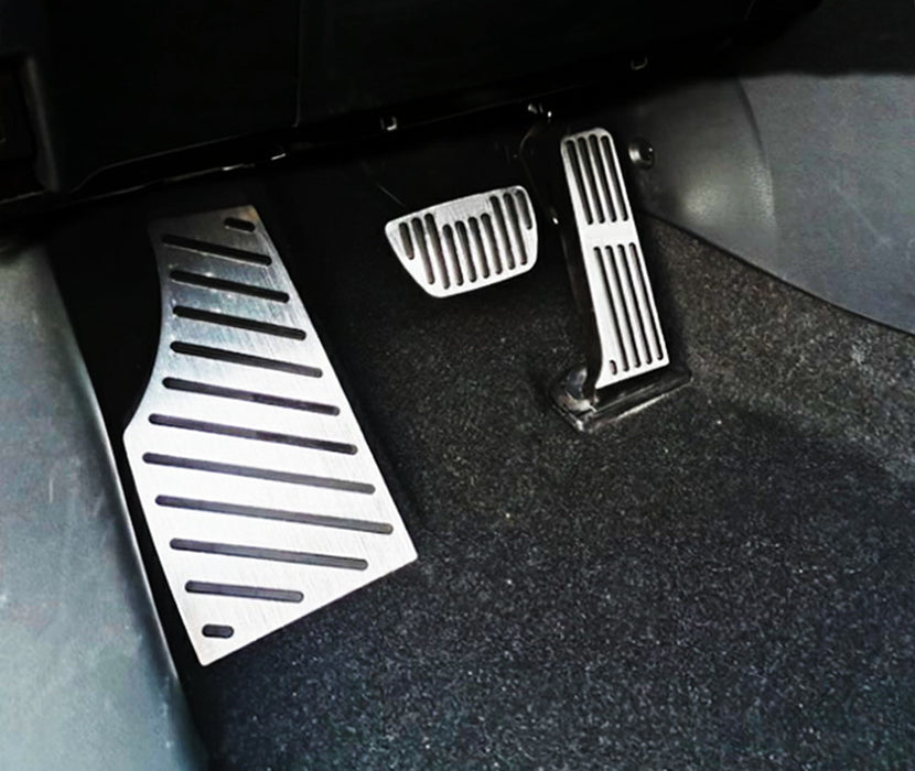 OE-Spec Racing Design Silver Rest Dead Pedal Cover For Toyota 2021+ Sienna XL40