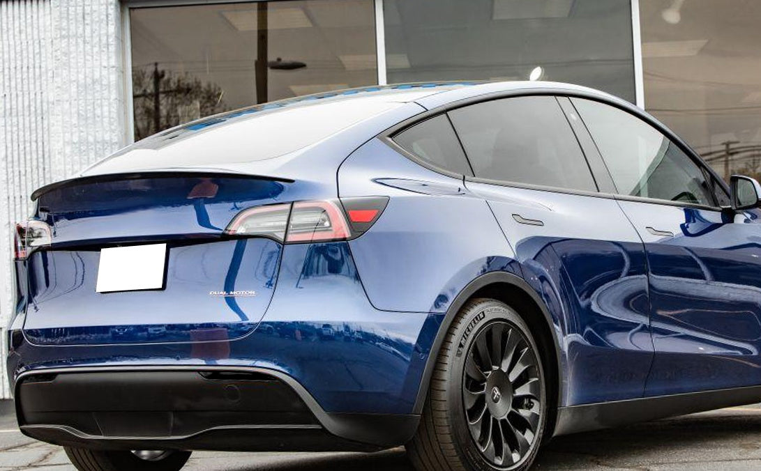OE-Spec Smoked Lens Rear Bumper Reflector Replacements For Tesla 2020-24 Model Y