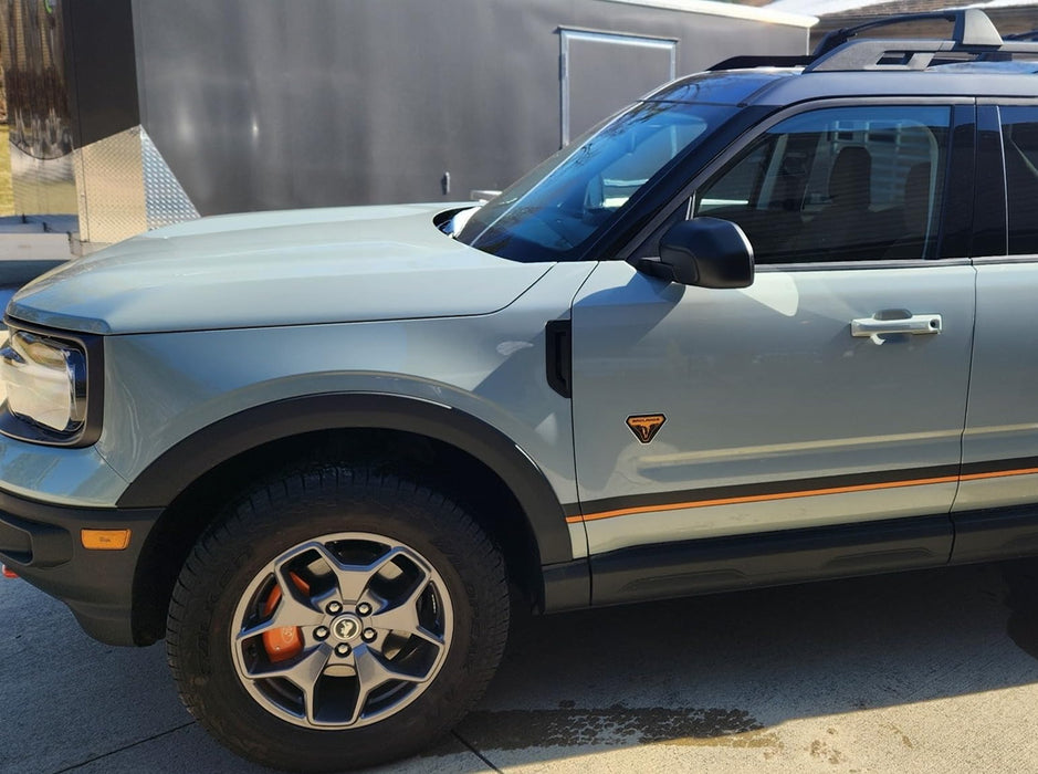 Amber Full LED Illuminated Fender Emblem Replace Light Kit For 21+ Bronco Sport