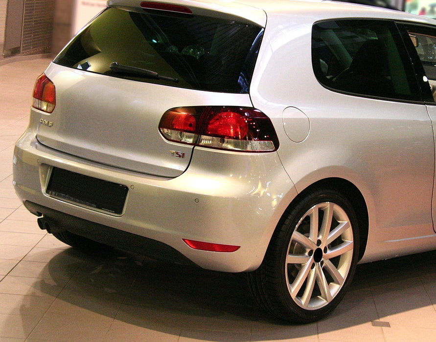 OE-Spec Rear Bumper Reflector Lens Replacements For 09-13 VW Golf VI (Not 4 GTI)