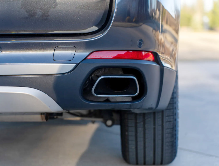 LH RH OE-Spec Rear Bumper Reflector Lenses For BMW 2014-19 F15 X5 Regular Bumper