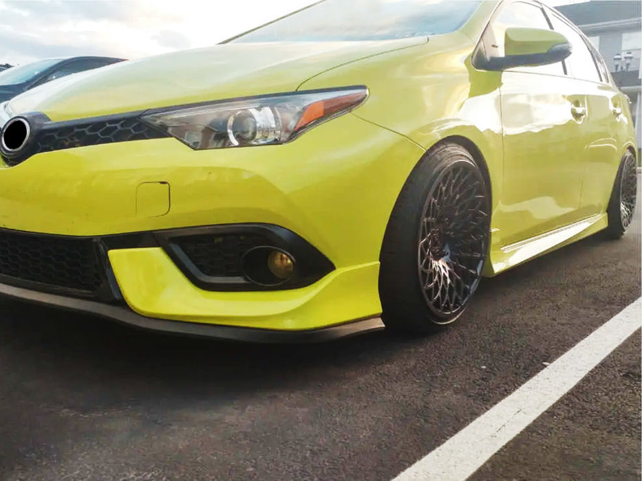 Pair LH & RH Side OEM-Spec Gloss Fog Lamp Bezel Covers For Scion iM, Corolla iM