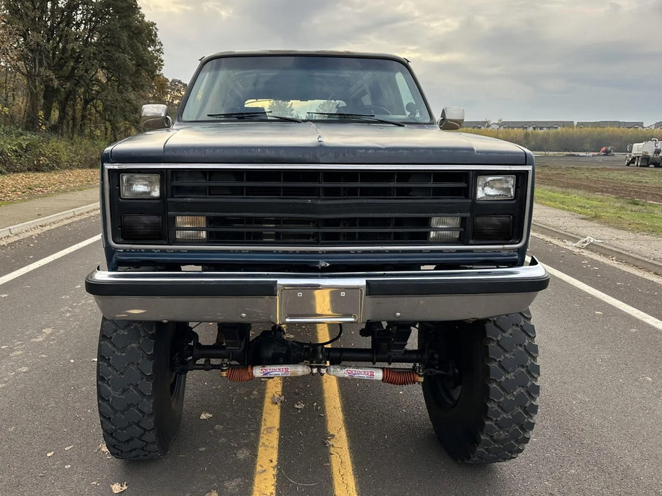 Smoked Lens OE-Spec Front Parking/Turn Signal Lights For Chevy/GMC C/K SUV Truck