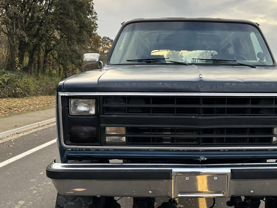 Smoked Lens OE-Spec Front Parking/Turn Signal Lights For Chevy/GMC C/K SUV Truck