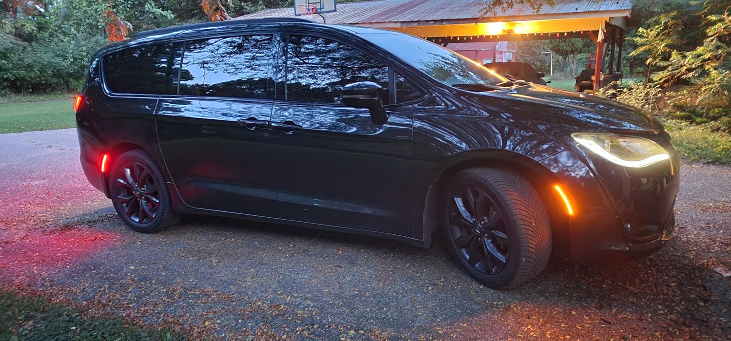 Clear Lens Amber/Red Full LED Wheel Arch Side Marker Lamps For Chrysler Pacifica