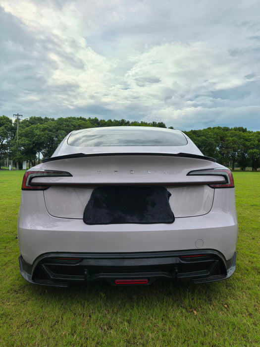 Full-Width LED Knight Rider Tailgate Strip Tail Light Bar For 24+ Tesla Moldel 3