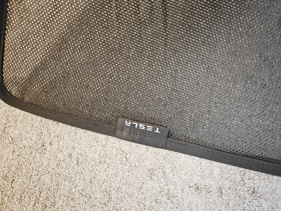 OEM New Windshield Sunshade Sun Shade With Storage Bag For 2016-20 Tesla Model X