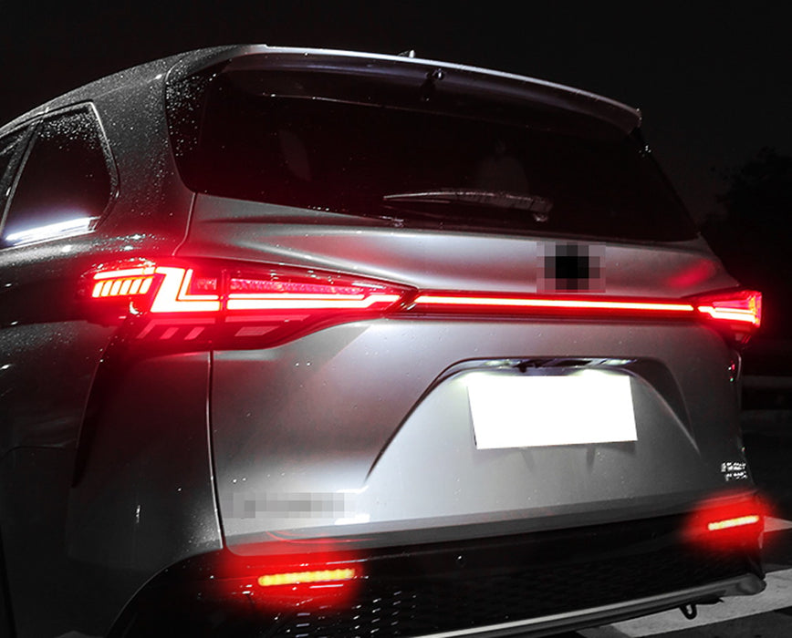Dark Red Lens Full LED Lower Bumper Reflector Lights For 2021-up Toyota Sienna