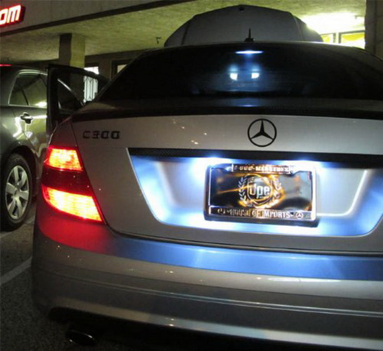 White Error Free LED License Plate Lights For Mercedes Pre-LCI W204 W212 W221