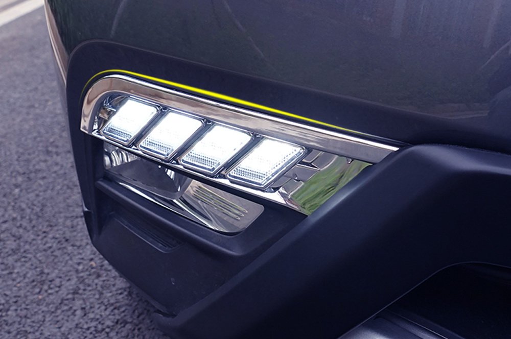 Switchback LED Daytime Running Lights Kit For 2018-up Nissan Kicks, White DRL & Amber Sequential Dynamic Turn Signal Blink LED Assembly-iJDMTOY