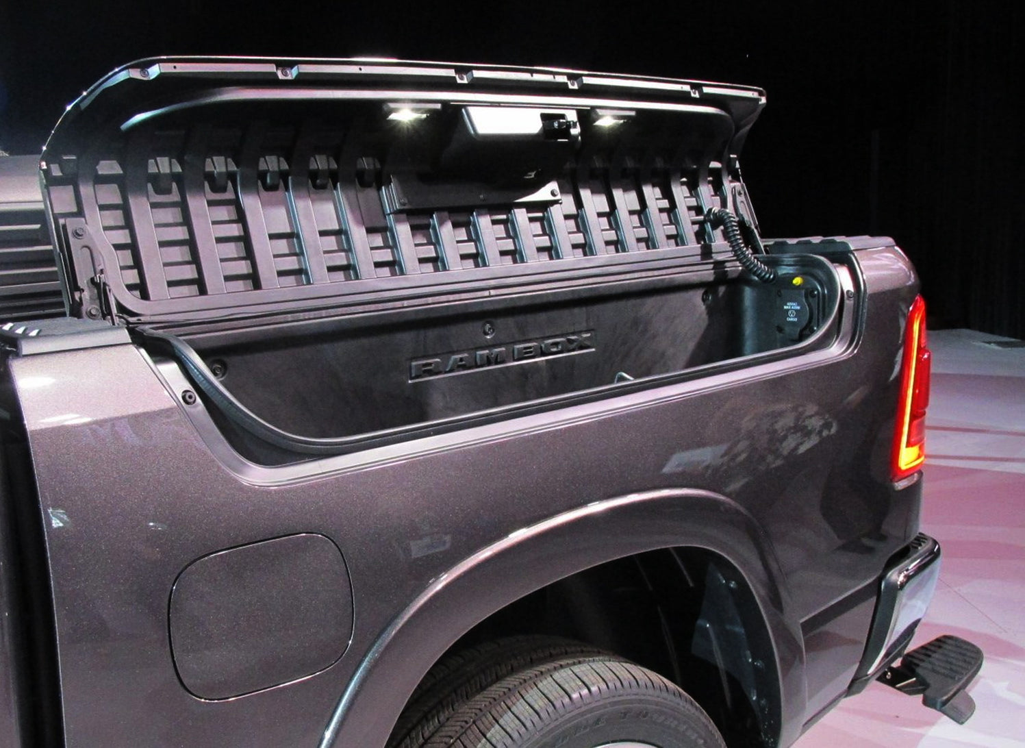 Dodge RAM 1500, 2500 3500 4Pcs LED RamBox Interior Light Replacement ...
