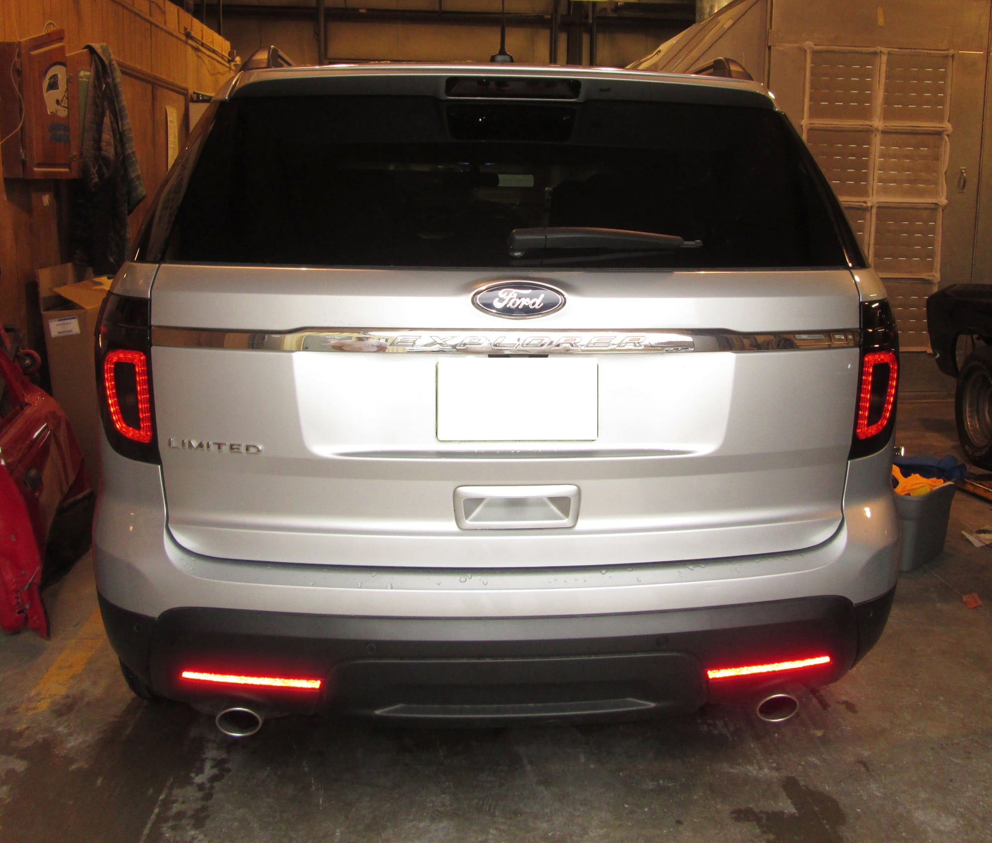 Red Lens LED Rear Bumper Reflector Light Kit For 2011-15 Ford Explorer ...