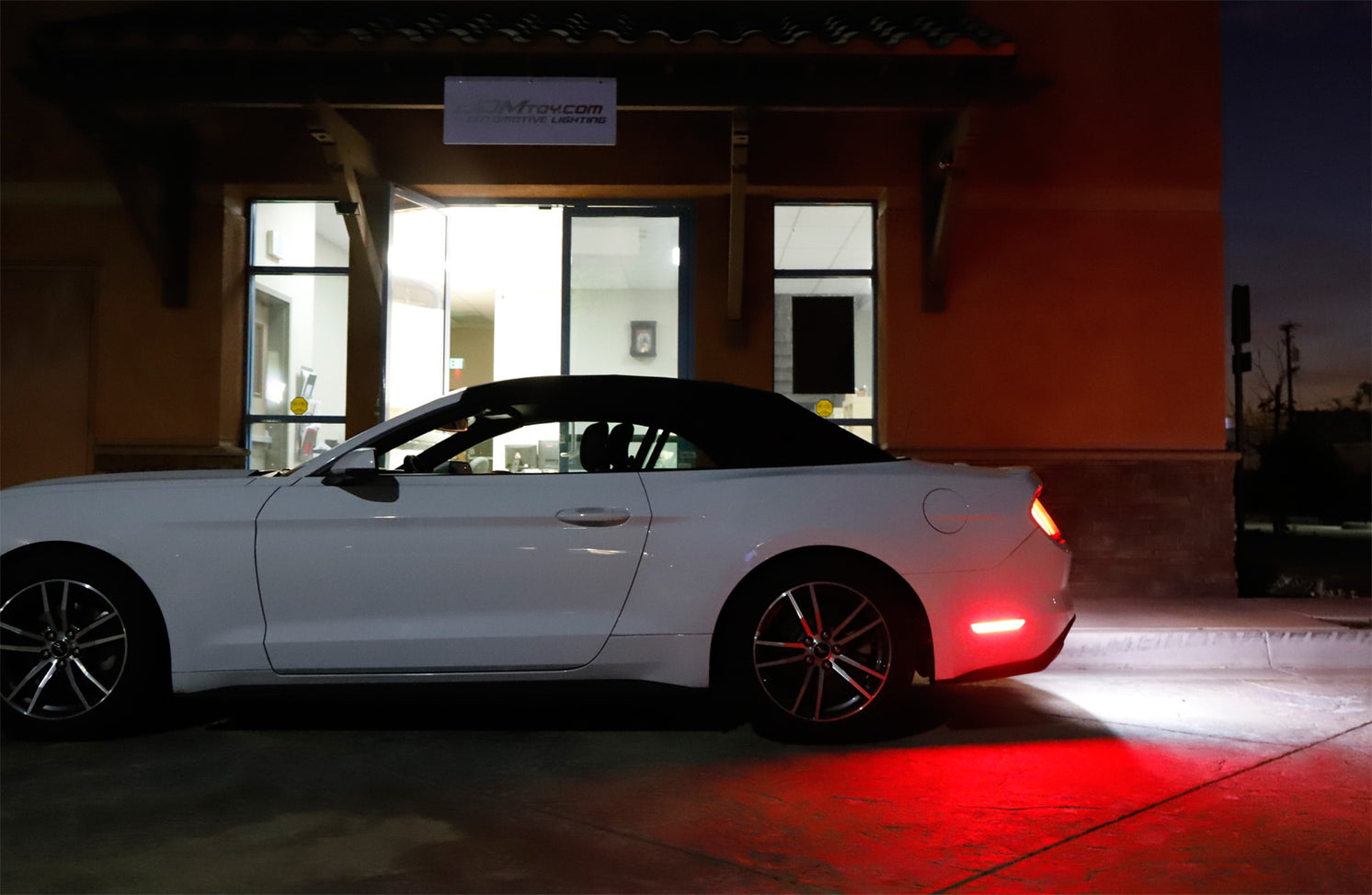 Feu De Position Latéral Arrière LED Violet Pour Ford Mustang 2015-2023 - Lot De 1 à 10 Sets, Neuf Avec Garantie 1 An