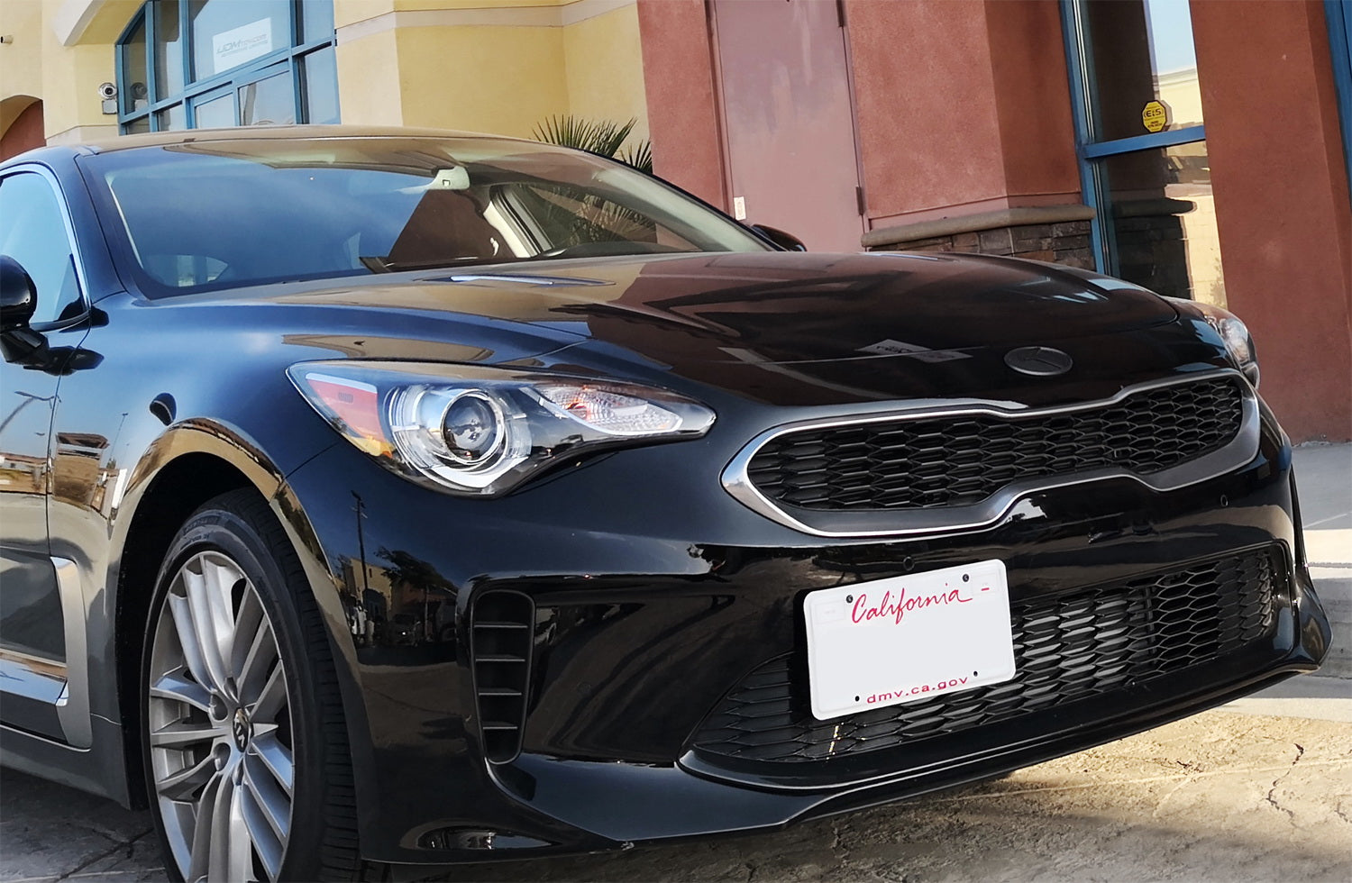 KDM Front Bumper Tow Hook License Plate Mounting Bracket For Kia Sting