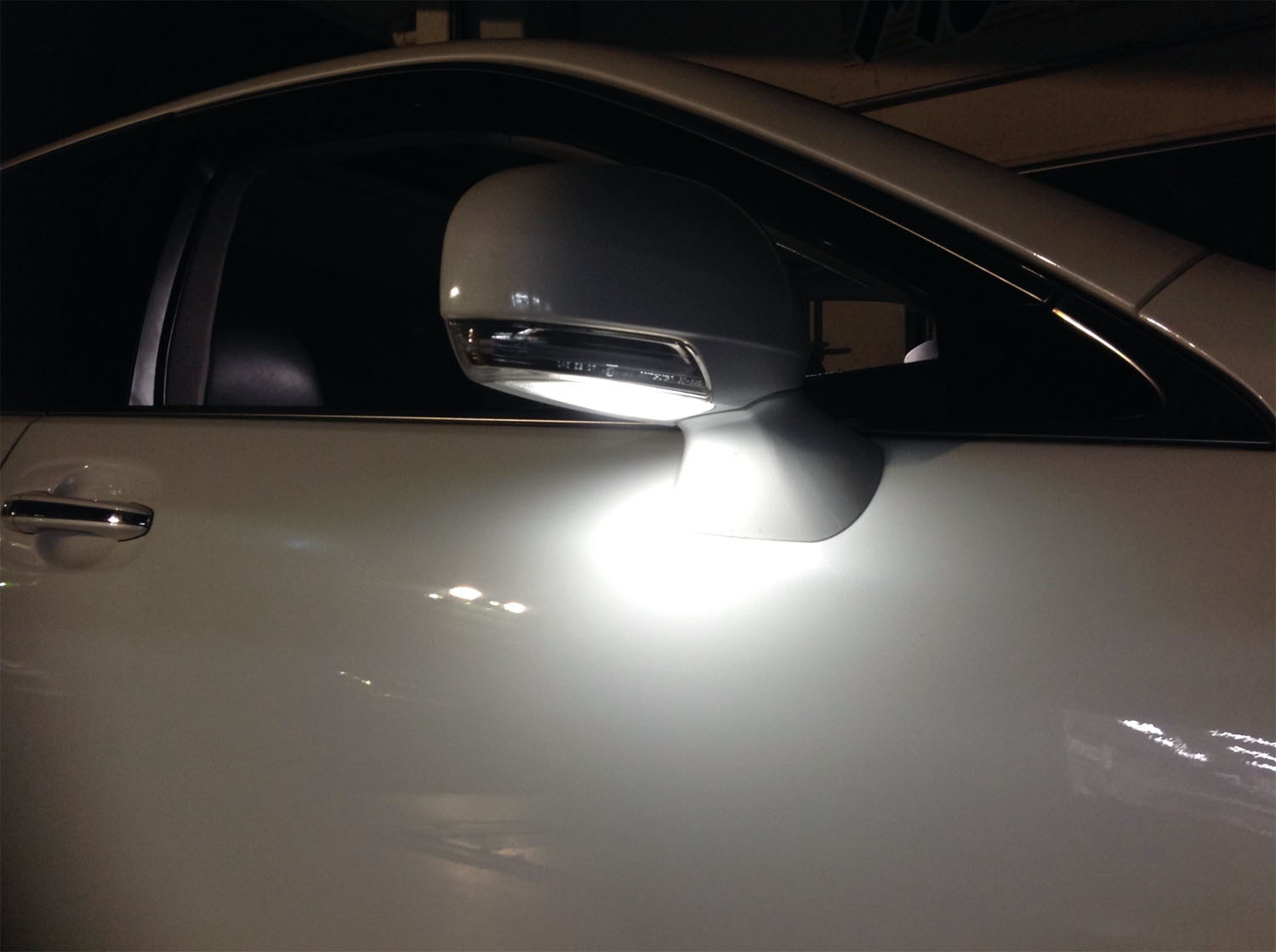 Range Rover Puddle Lamp White LED Under Side Mirror Puddle Lights For Land Rover Range Rover L ...