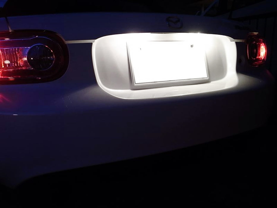OEM-Fit 3W Full LED License Plate Light Kit Compatible With 2002-06 OEM-Fit 3W Full LED License Plate Light Kit Compatible With 2002-06