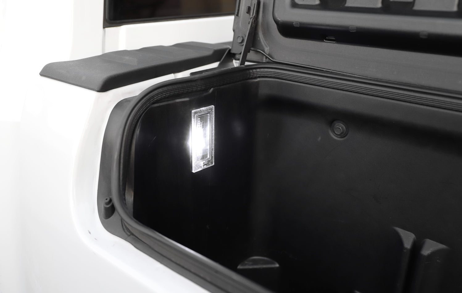 White LED RamBox Interior Light Replacement For 201319 Dodge RAM 1500