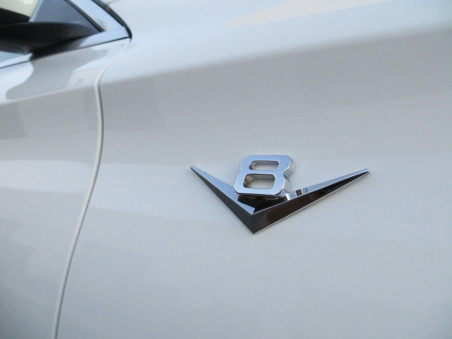 V8 Emblem Zeichen Chrom Schriftzug 3D Logo